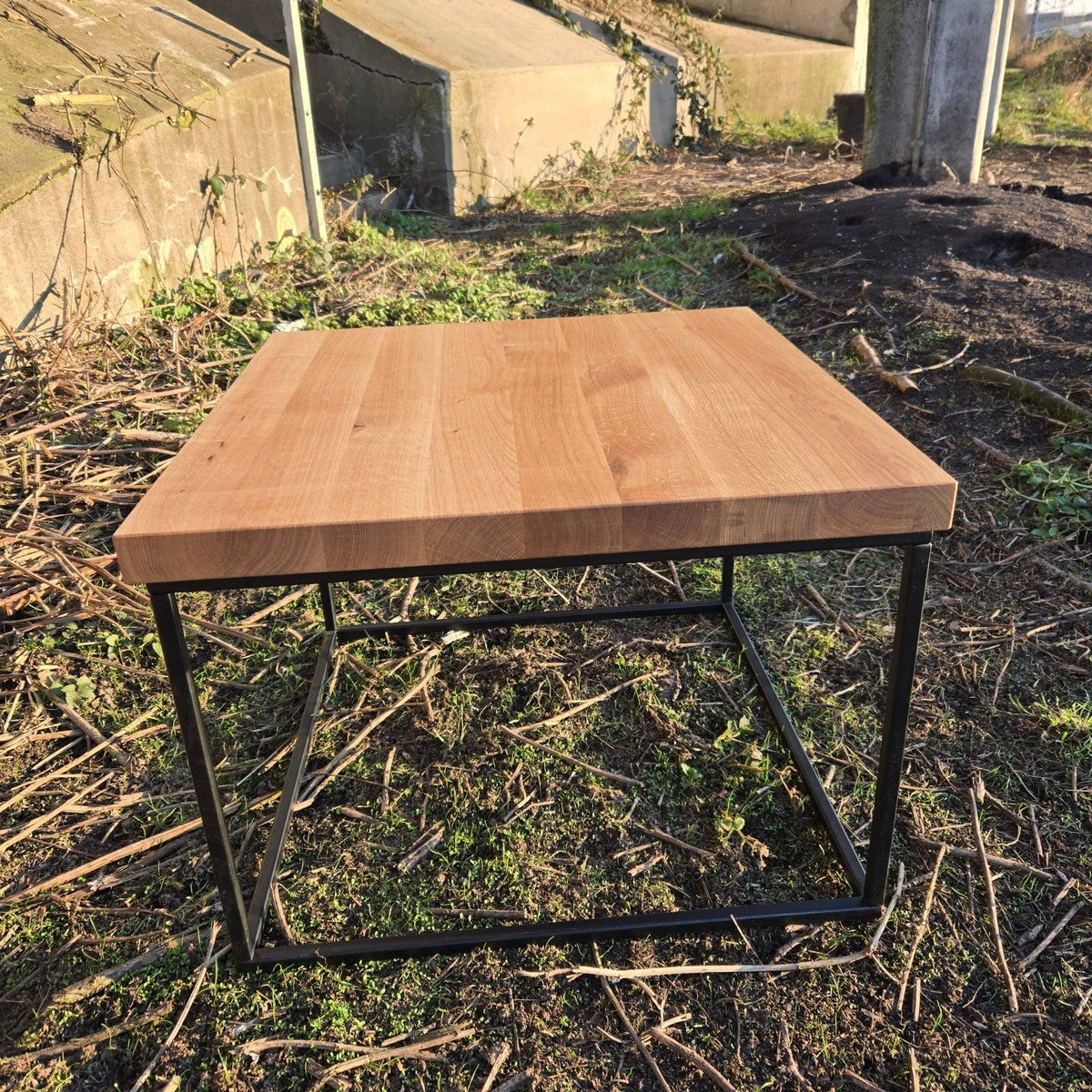 Massivholz – Massivholz Couchtisch aus Eiche 60x60, LXRYWOOD Manufaktur Flein