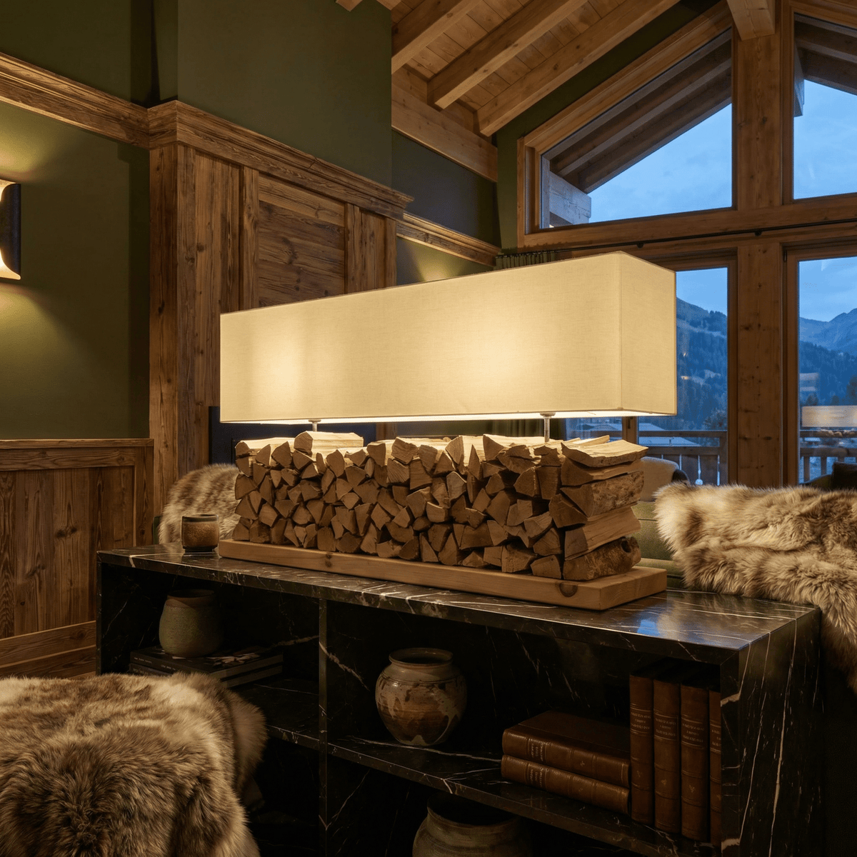 Massivholz – Wandlampe 240x30 cm, rustikale Leuchte mit Brennholz-Optik